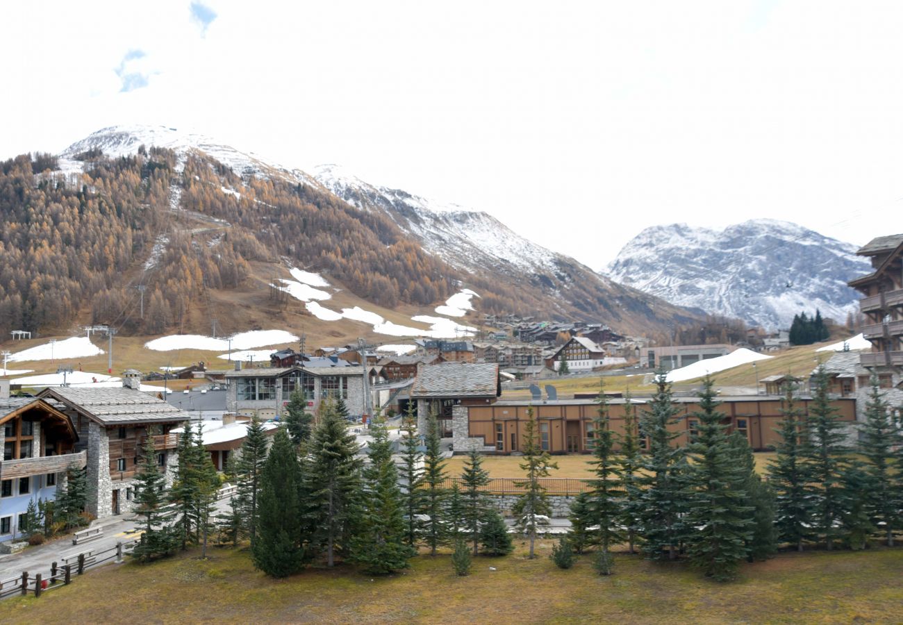 Apartment in Val-d´Isère - L'ALBARON 3CH,WIFI,PARKING, 100 m PISTES