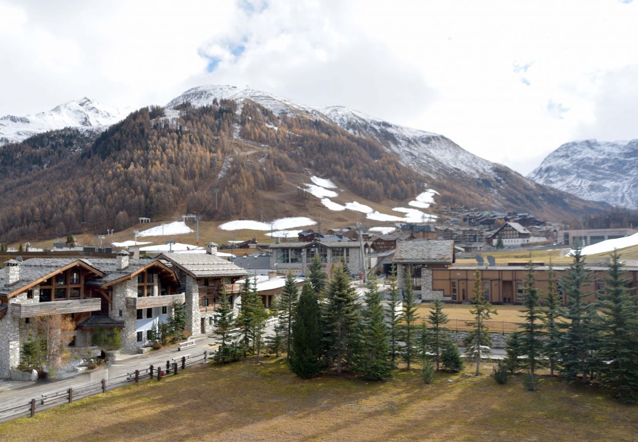 Apartment in Val-d´Isère - L'ALBARON 3CH,WIFI,PARKING, 100 m PISTES