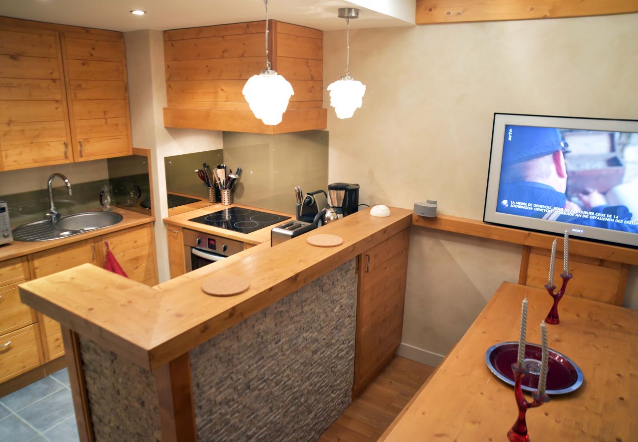 Apartamento en Val-d´Isère - L'ALBARON 3CH,WIFI,PARKING, 100 m PISTES