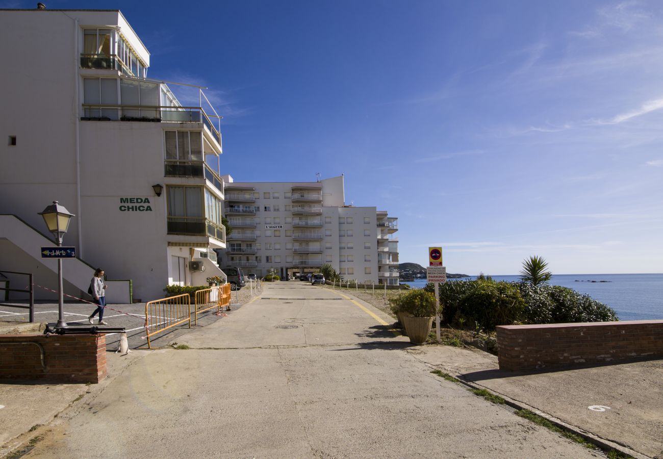 Appartement à Rosas / Roses - MEDA CHICA, MAGNIFIQUE APPART 1CH, SUPERBE  VUE MER , PARKING